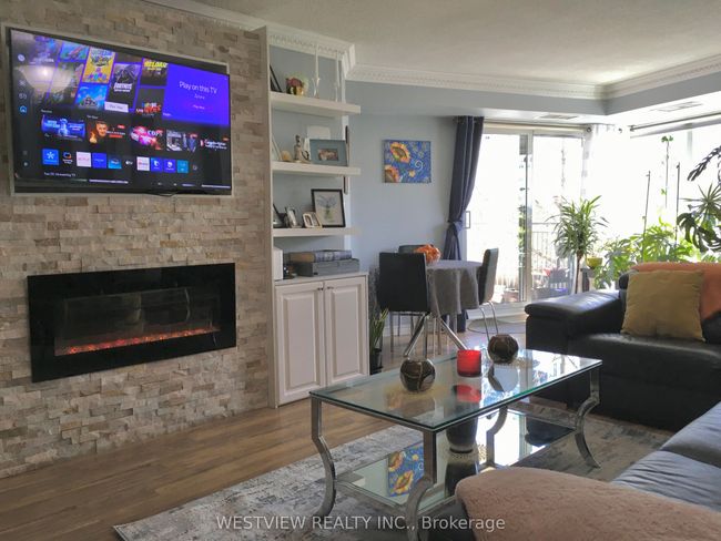 306 - 2111 Lake Shore Blvd W, Condo with 2 bedrooms, 2 bathrooms and 1 parking in Etobicoke ON | Image 22