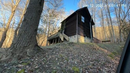 248 Twin Oaks Dr, Pikeville, KY, 41501-6539 | Card Image