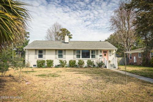 2401 Westminister Way, Wilmington, NC, 28405-2845 | Card Image