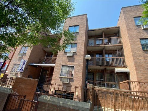 apt-2b-37 103rd St, Corona, NY, 11368-1906 | Card Image