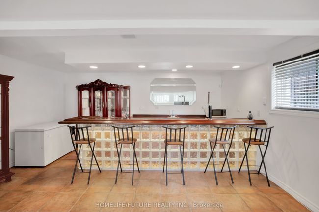 4738 Shadetree Crt, House other with 5 bedrooms, 3 bathrooms and 4 parking in Windsor ON | Image 15