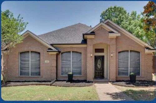 1237 Christopher Ln, Lewisville, TX, 75077-3064 | Card Image