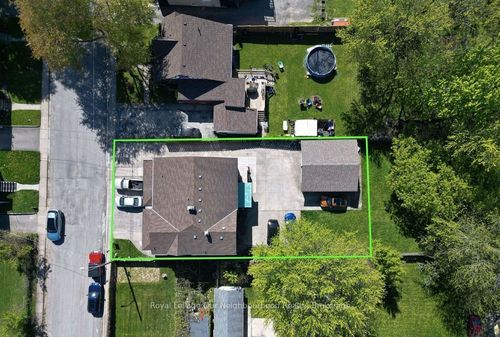 5749 Summer St, Niagara Falls, ON, L2G1M5 | Card Image