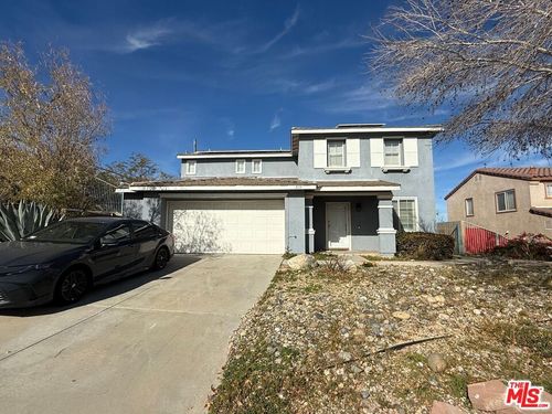 719 W Avenue Q10, Palmdale, CA, 93551-4576 | Card Image