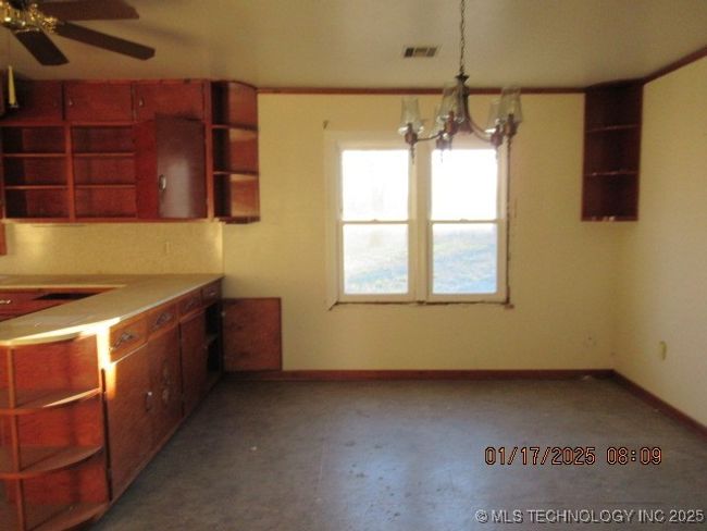742 N Sunset Blvd, House other with 3 bedrooms, 1 bathrooms and null parking in Bartlesville OK | Image 14