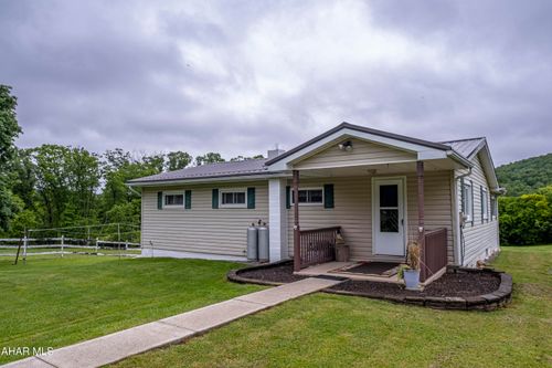 139 River Rd, Tyrone, PA, 16686-7134 | Card Image