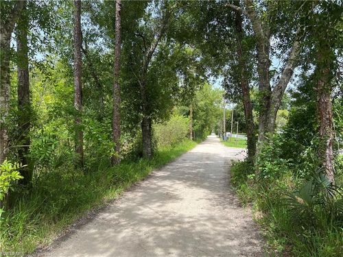 9720 Quail Run, NORTH FORT MYERS, FL, 33917 | Card Image