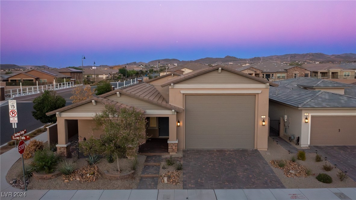 Dorsey Falls St, Henderson, NV 89011