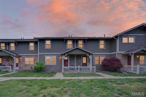 12 Catamaran Dr, Lake St Louis, MO, 63367-1343 | Card Image