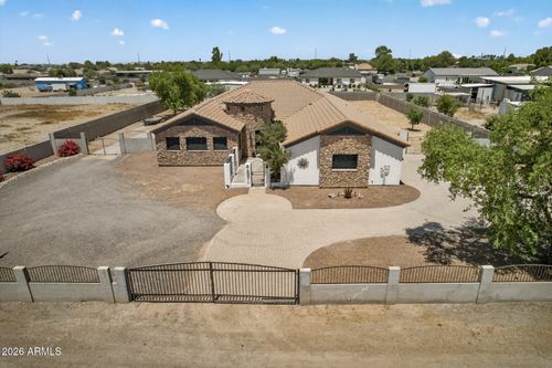 3012 W South Mountain Rd, Laveen, AZ, 85339-7896 | Card Image