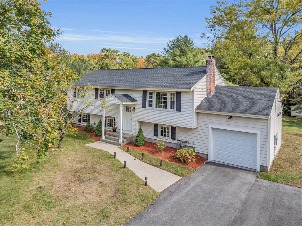 Reid Rd, Chelmsford, MA 01824