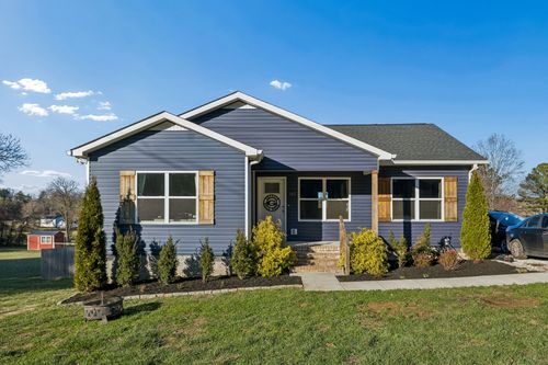 142 Pine Ave, Morrison, TN, 37357-5832 | Card Image