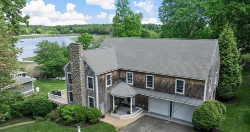 102 Riverside Circle, Marshfield, MA, 02050 | Card Image