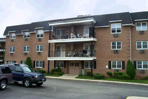 2b-412 Maryland Ave, Staten Island, NY, 10305-2948 | Card Image
