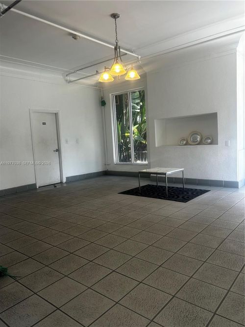 apt-206-820 Euclid Ave, Miami Beach, FL, 33139-0814 | Card Image