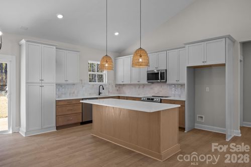 2307 Lee Lawing Rd, Lincolnton, NC, 28092-7524 | Card Image