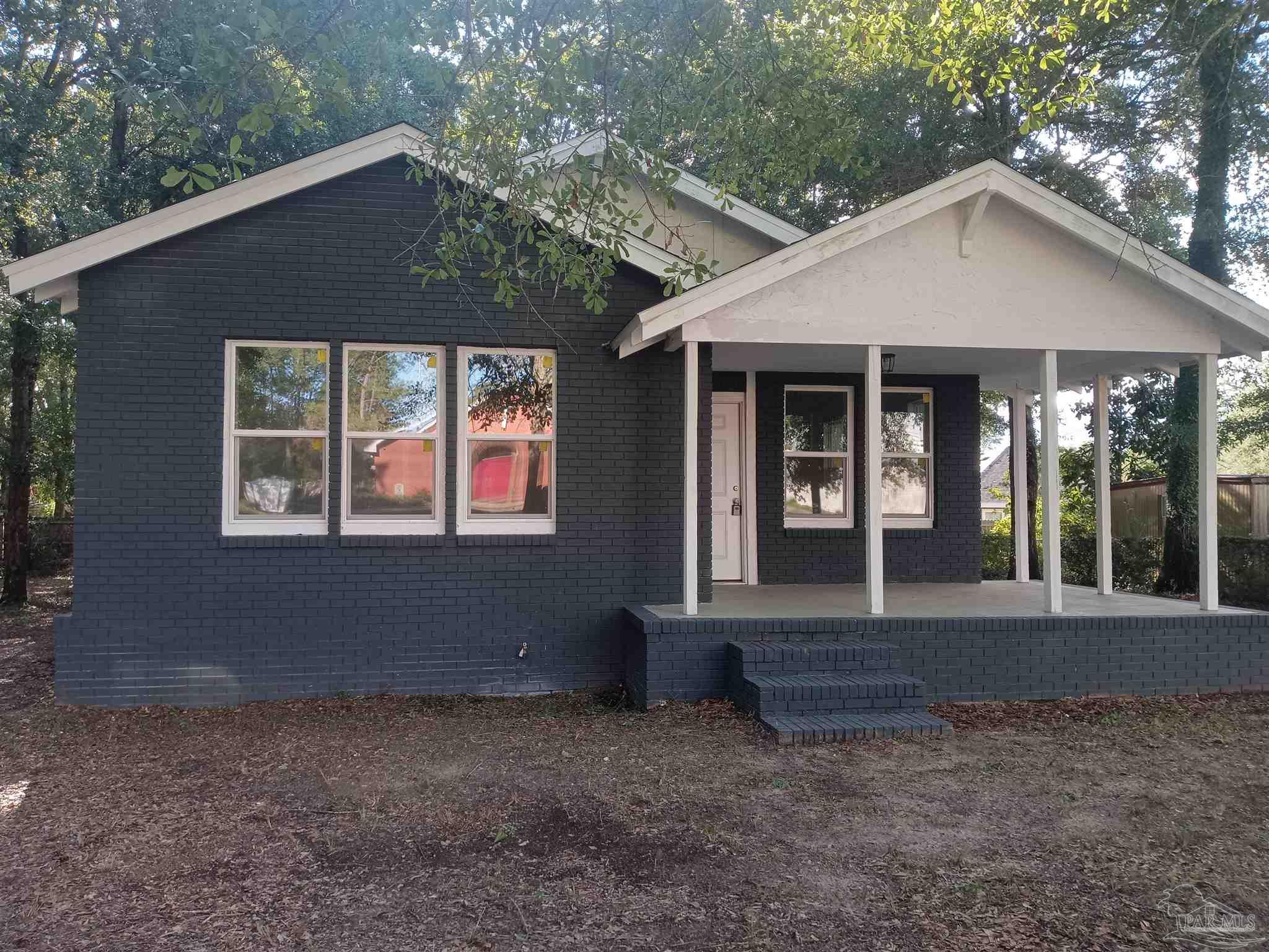 Bracewell St, Crestview, FL 32536