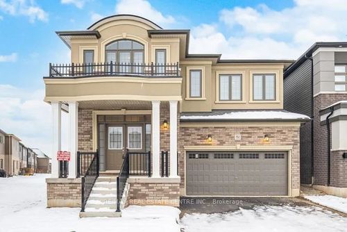 {{alt}} | Card Image