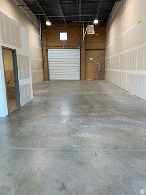 14-758 S Auto Mall Dr, American Fork, UT, 84003-3084 | Card Image