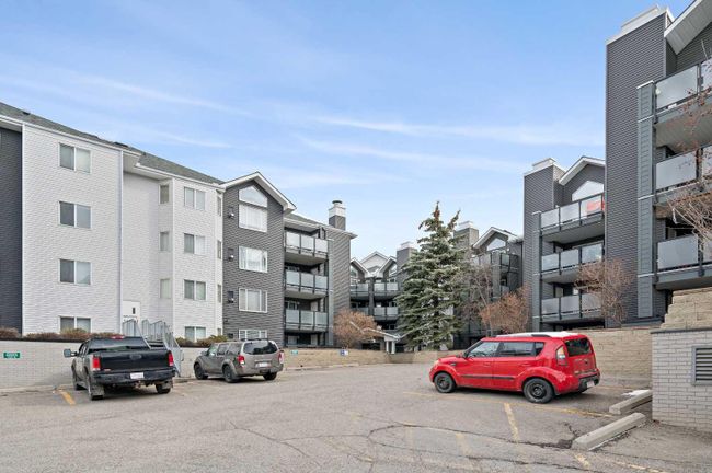 407 - 20 Sierra Morena Mews Sw, Home with 2 bedrooms, 2 bathrooms and 1 parking in Calgary AB | Image 6