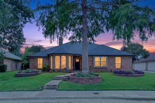 2340 Highlands Creek Rd, Carrollton, TX, 75007-2045 | Card Image