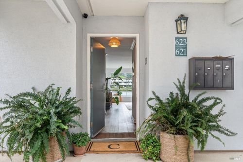 621 Larkspur Plaza Drive, Larkspur, CA, 94939 | Card Image