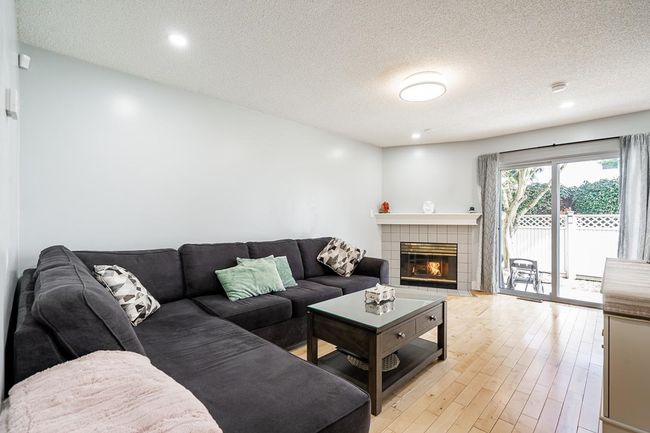 5 - 6452 121 Street, Townhouse with 3 bedrooms, 2 bathrooms and 4 parking in Surrey BC | Image 9