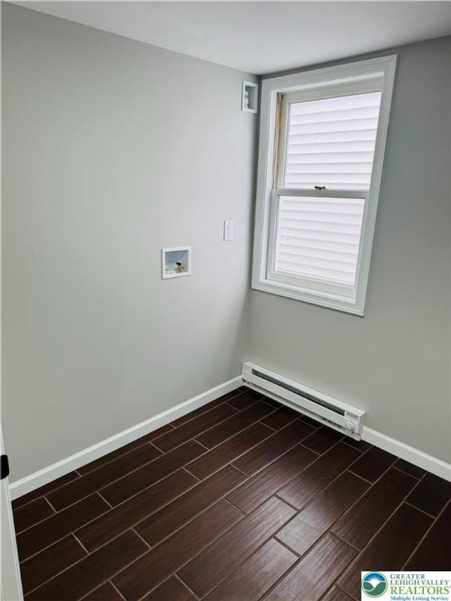 332 W Patterson St, House other with 3 bedrooms, 1 bathrooms and null parking in Lansford PA | Image 24