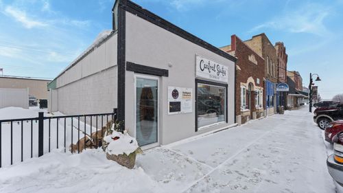 226 Central Ave, Osakis, MN, 56360 | Card Image