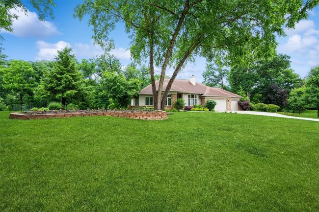 3519 Timber Ridge Trl, House other with 5 bedrooms, 3 bathrooms and null parking in Cedar Rapids IA | Image 4