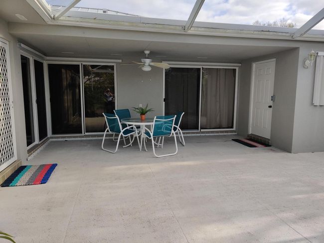 1535 Sw Waterfall Blvd, Condo with 2 bedrooms, 2 bathrooms and null parking in Palm City FL | Image 4