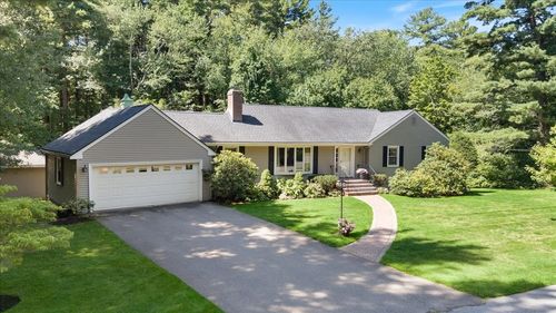 15 Chatham Way, Lynnfield, MA, 01940-1235 | Card Image