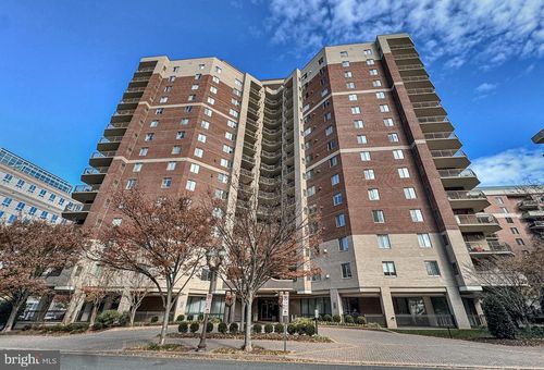 apt-209-901 N Monroe St, ARLINGTON, VA, 22201-2354 | Card Image