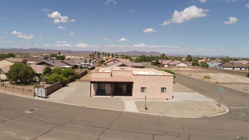 28522 Telegraph Ave, Wellton, AZ, 85356-4584 | Card Image