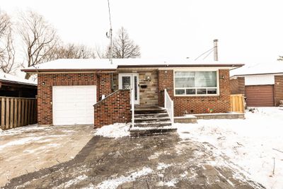 6 Denver Pl, House other with 3 bedrooms, 4 bathrooms and 4 parking in Scarborough ON | Image 2