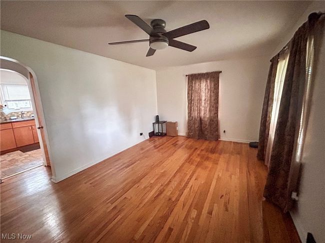 622 Jones St, House other with 3 bedrooms, 2 bathrooms and null parking in Hubbard OH | Image 4