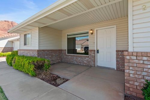 unit-2-45 W Center St, Ivins, UT, 84738-6339 | Card Image