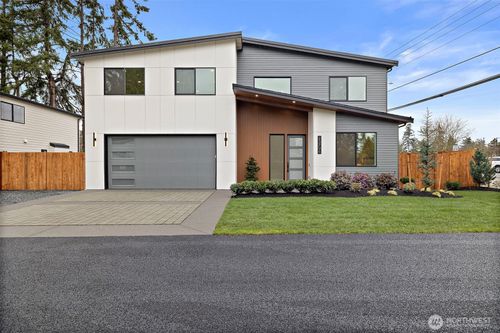 23706 84th Ave W, Edmonds, WA, 98026-8901 | Card Image