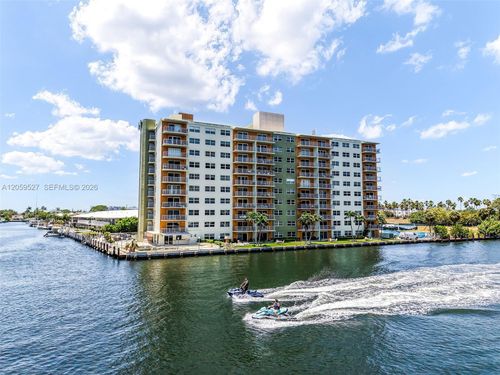 f7-2900 Ne 30th St, Fort Lauderdale, FL, 33306-1903 | Card Image
