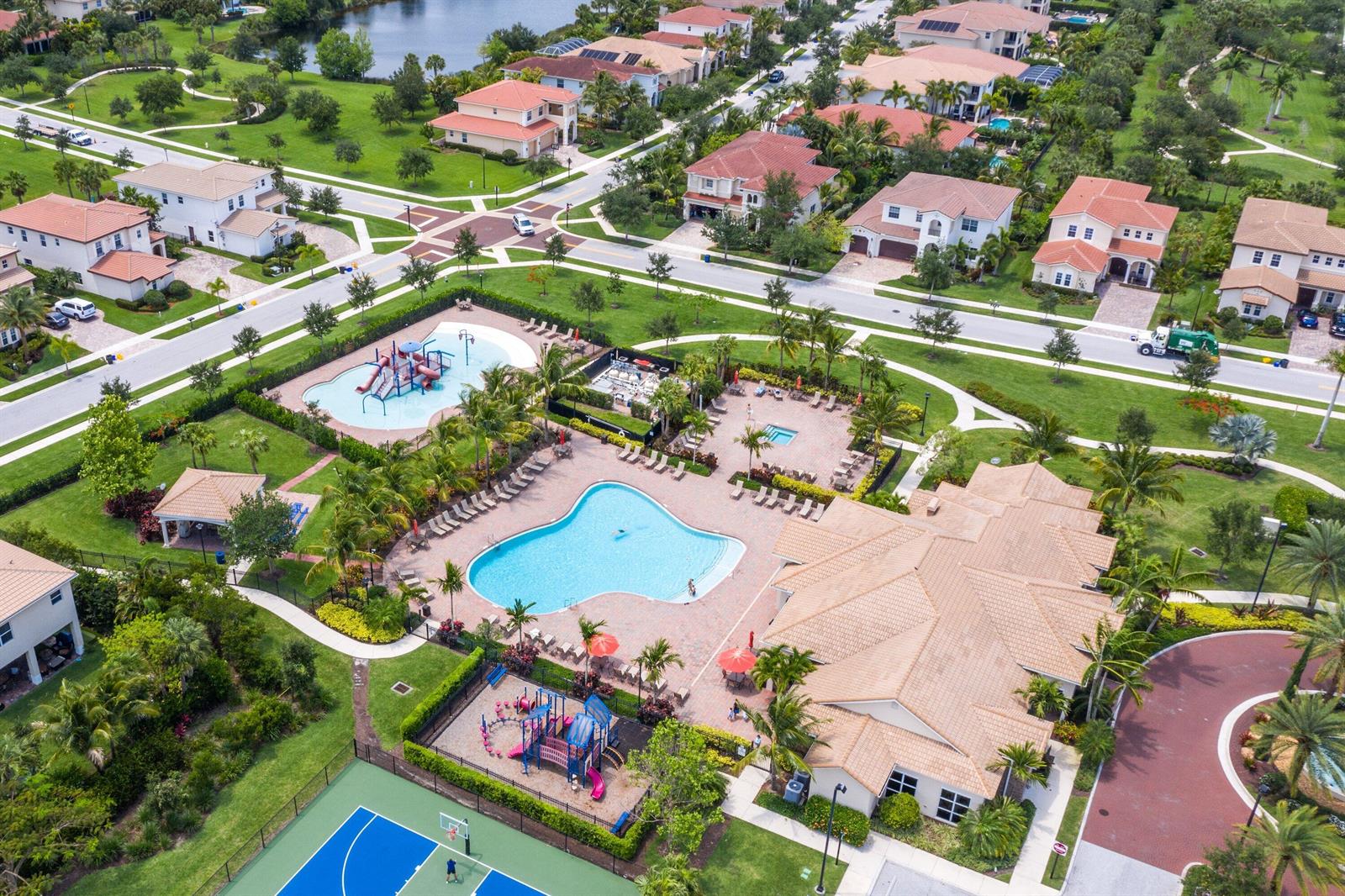 Residential in Jupiter 5