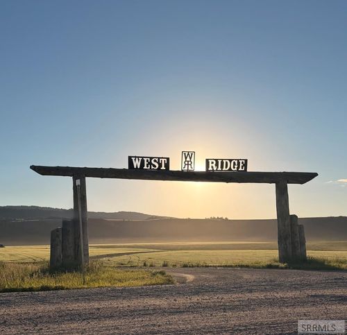 8894 West Ridge Road, Tetonia, ID, 83452 | Card Image