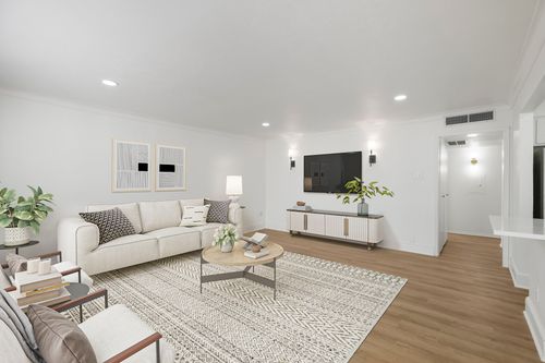 apt-215-5917 E University Blvd, Dallas, TX, 75206-4658 | Card Image