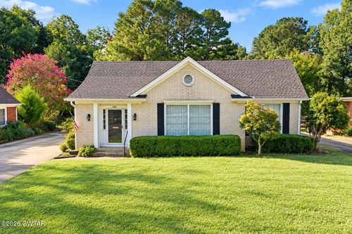 621 Summers Dr, Dyersburg, TN, 38024-3313 | Card Image