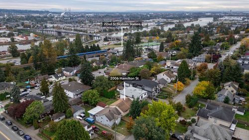 2006 Hamilton St, New Westminster, BC, V3M2P6 | Card Image
