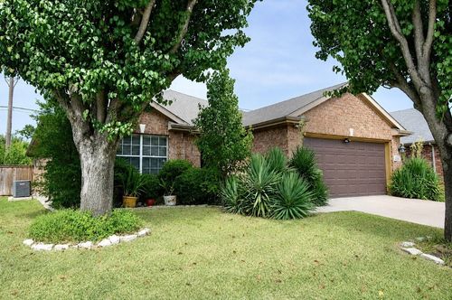 226 Starlight Dr, Forney, TX, 75126-4709 | Card Image