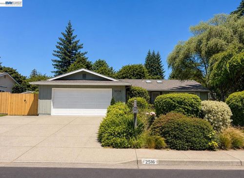 2516 Dos Rios Dr, San Ramon, CA, 94583 | Card Image
