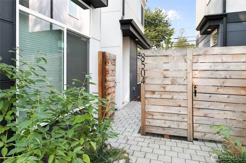 8504 8th Ave S, Seattle, WA, 98108-4737 | Card Image