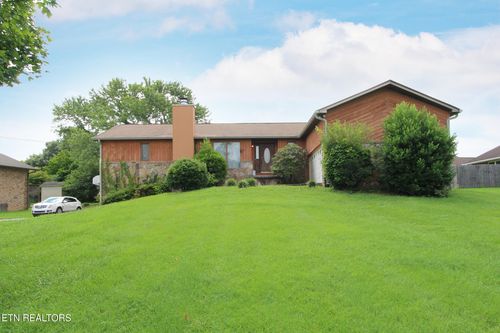1816 River Shores Drive, Knoxville, TN, 37914 | Card Image