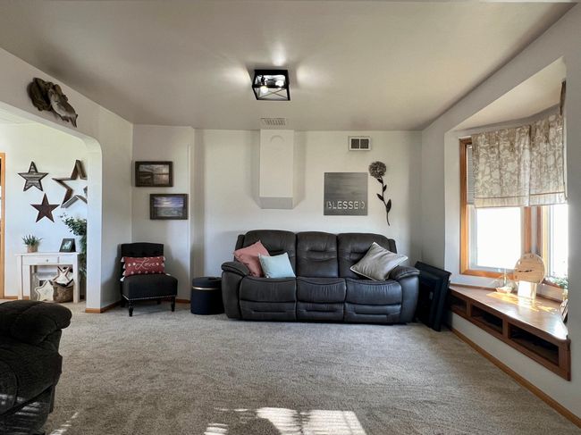 404 1 St St S, House other with 2 bedrooms, 1 bathrooms and null parking in Hoffman MN | Image 17