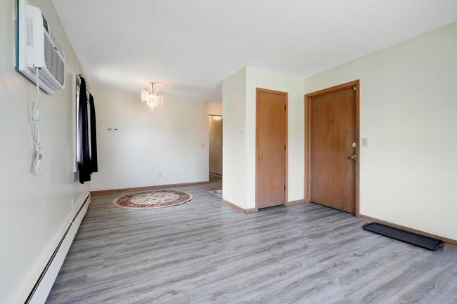 8710Photography-Web-Friendly-5830-2nd-St-NE-Fridley-MN-55432-3.jpg | Image 8